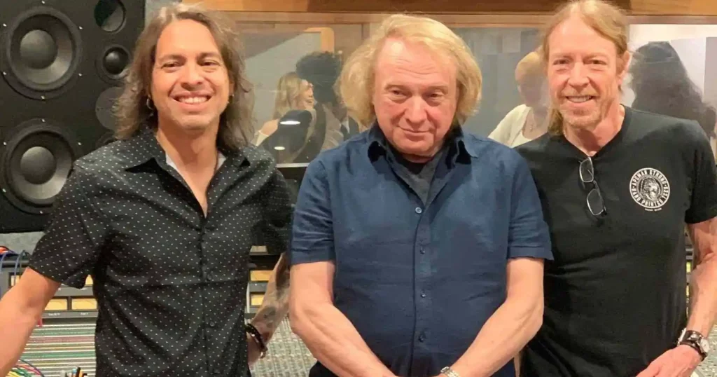 Foreigner Reunion Tour 2026 - Band members pose together in a recording studio.