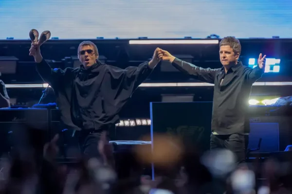 Oasis outselling Beyonce at 2025 reunion concert with Liam and Noel Gallagher performing together on stage