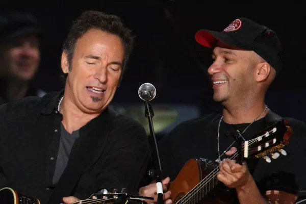 Tom Morello Bruce Springsteen 2026 Tour β Land of Hope and Dreams Tom Morello and Bruce Springsteen performing together on the 2026 Land of Hope and Dreams Tour