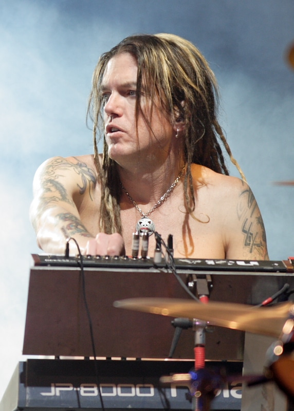 Dizzy Reed performing on stage with Guns N' Roses