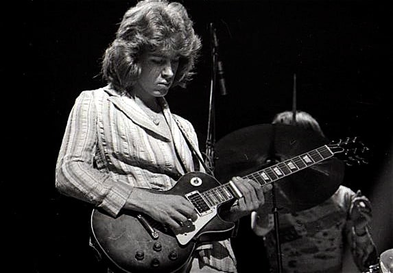 Mick Taylor: The Virtuoso Guitarist of the Rolling Stones Golden Era 1 Mick Taylor