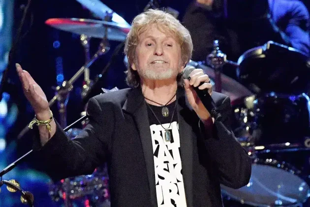 Jon Anderson performs live on the Jon Anderson tour 2026 with The Band Geeks