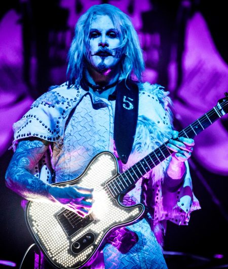 John 5 playing guitar live on stage, lead guitarist of Mötley Crüe