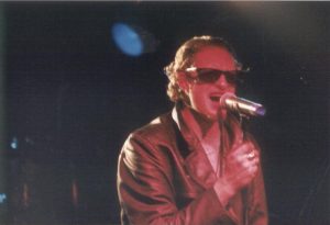 Layne Staley performing live with Alice in Chains