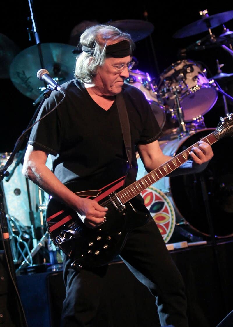 Paul Kantner performing in 2011